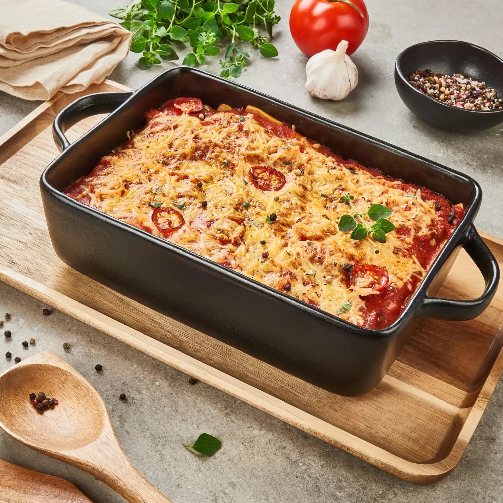 CASA Fero Fuente De Horno Negro Flash Sale