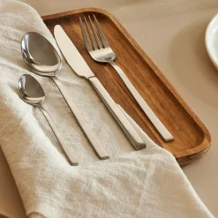 CASA Lugano Cuberteria 16 Piezas Plateado Hot