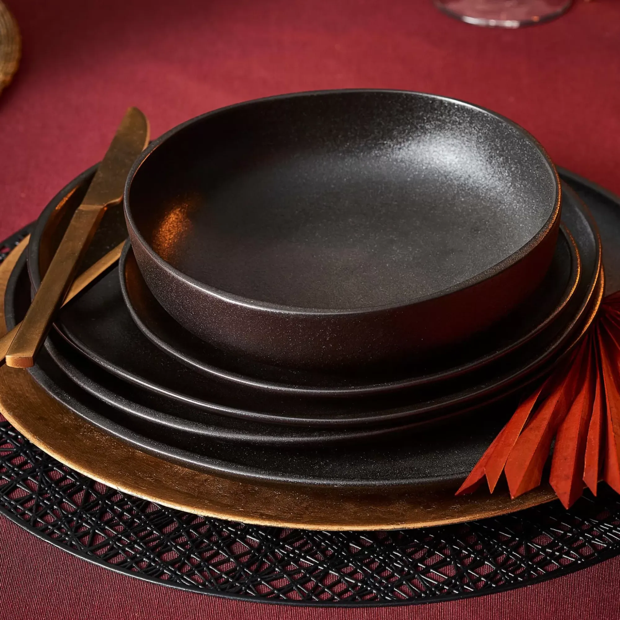 CASA Magma Plato Negro Discount